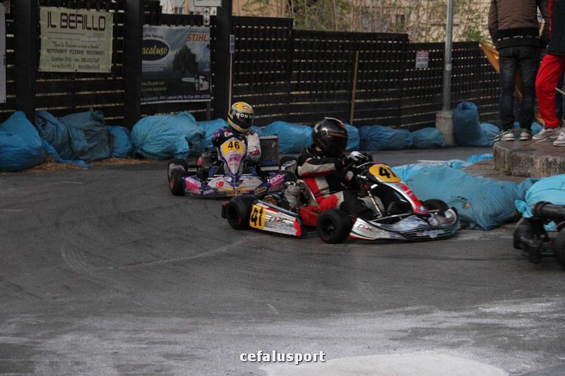 111120 sport2 401_tn.jpg